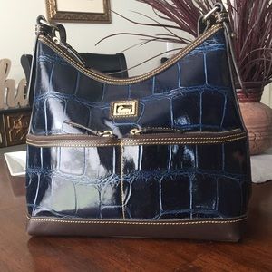 Dooney & Bourke ~ NWOT Handbag